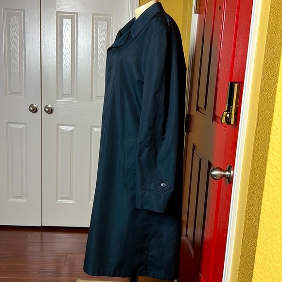 Neiman Marcus trench coat black color for men in excellent condition - Picture 2 of 6